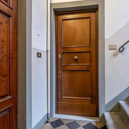 Apartment Pitti Mannelli *