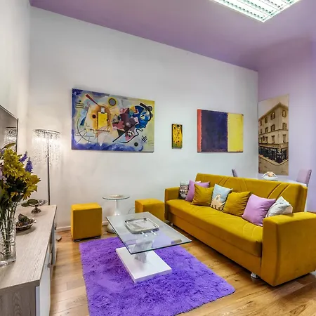 Pitti Mannelli Daire Floransa